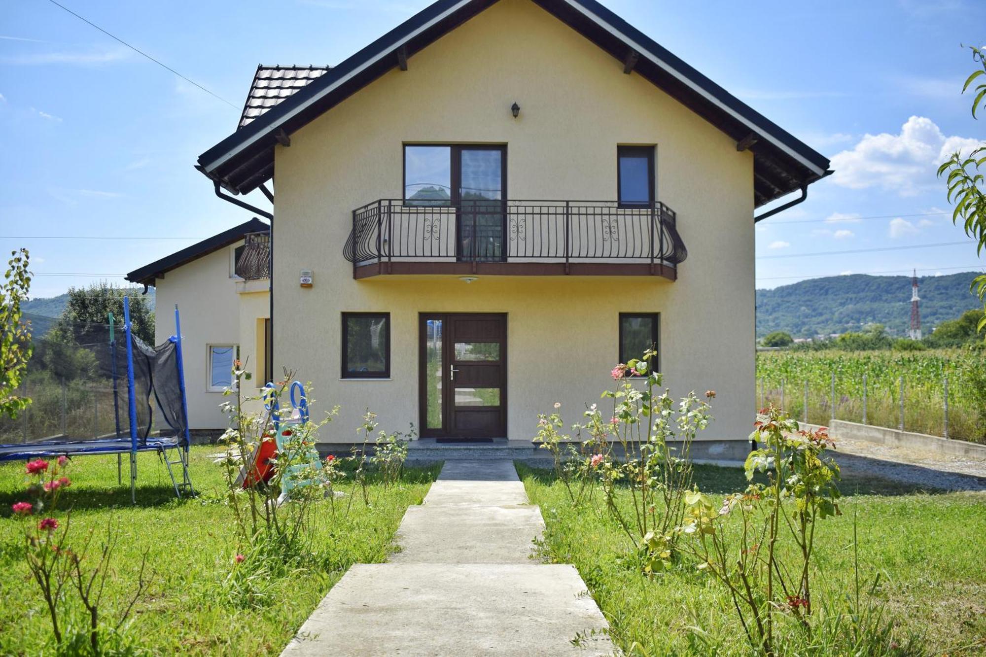 Cazare Antonia Curtea De Arges Exterior photo