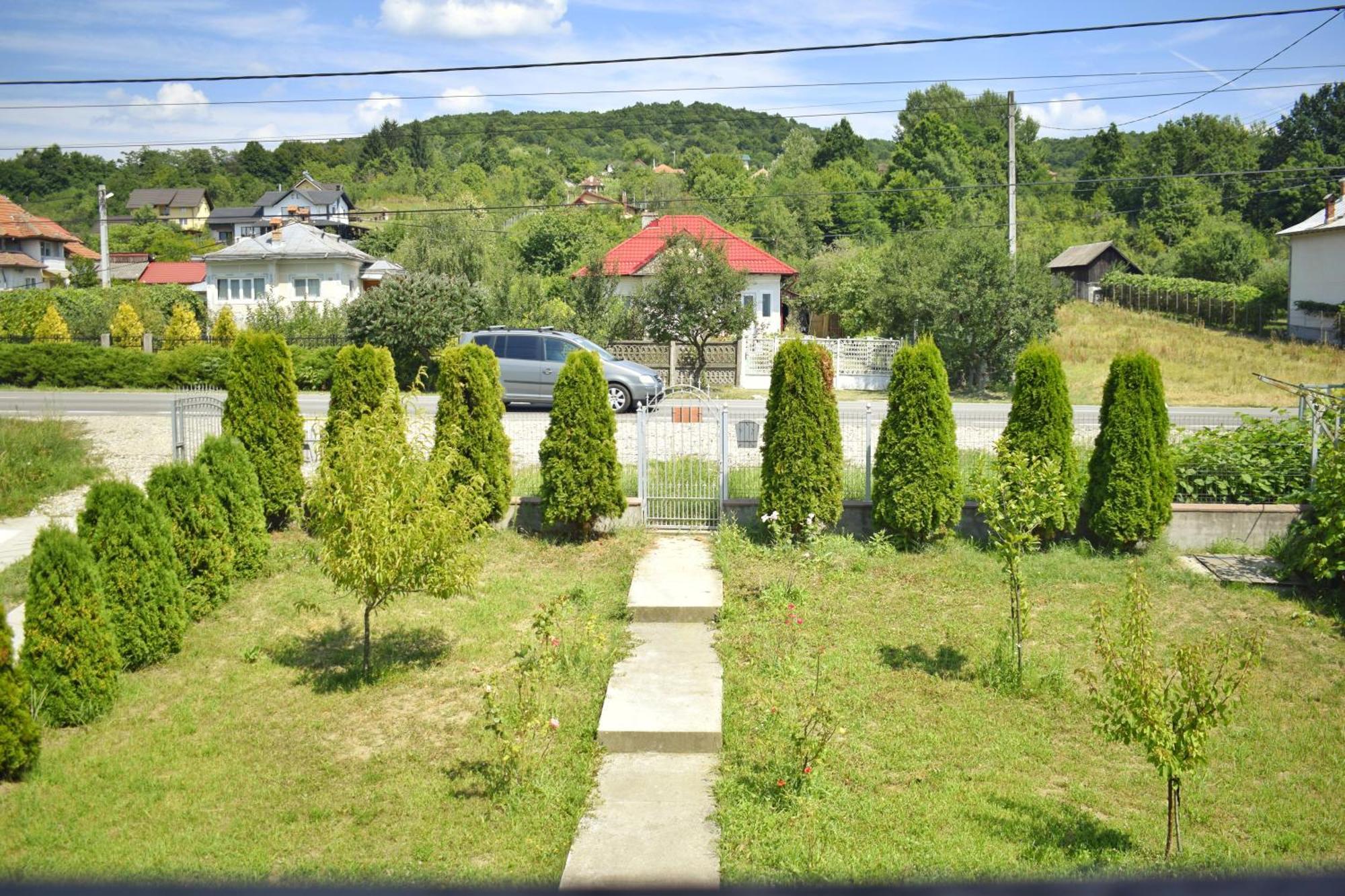 Cazare Antonia Curtea De Arges Exterior photo