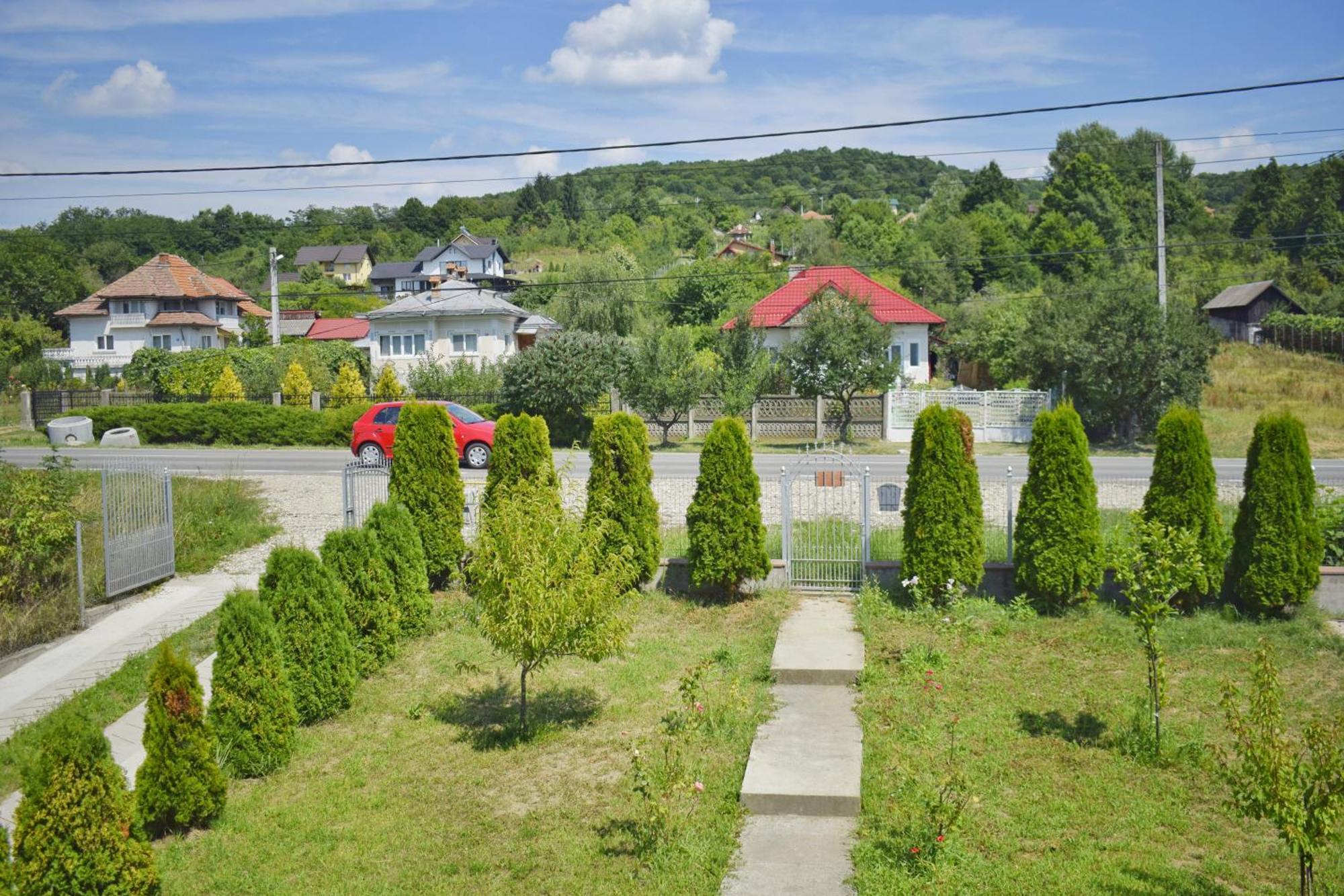 Cazare Antonia Curtea De Arges Exterior photo
